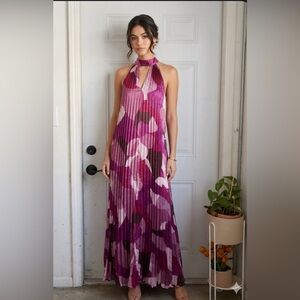 Lulu's Pleated Halter Maxi Dress in Magenta and Light Pink